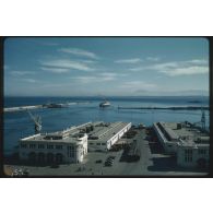 [Le port d'Alger].