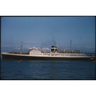 [Paquebot au large d'Alger].