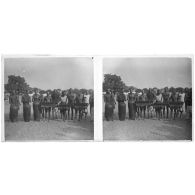 [Tchad. Portrait d'un groupe de musiciens].