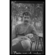 Août 1915. La Faisanderie. Le capitaine et Quiqui. [légende d'origine]