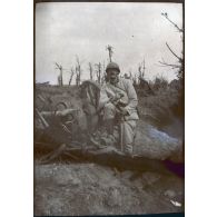 Estrées. 9-1916. Canon 77. [légende d'origine]