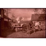 Rouge Maison. Nov 1916. Henri et son attelage. [légende d'origine]