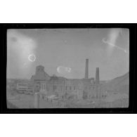 [Vue d'ensemble d'une usine].