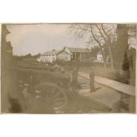 [Pièces d'artillerie].