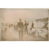 [Saints-Cyriens dans un campement].