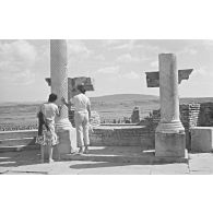 Ruines de Timgad. [légende d'origine]
