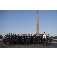 Sur la place de la Concorde, l'administration pénitentiaire répète le défilé à pied du 14 juillet.