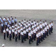 Défilé à pied de l'administration pénitentiaire lors de la cérémonie du 14 juillet 2020 sur la place de la Concorde.