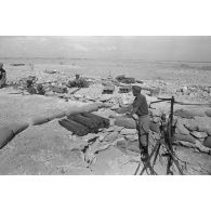 Stocks de munitions de 8,8 cm Flak protégée dans une position enterrée.