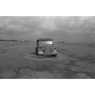 Un véhicule Kfz-15 de la 7e compagnie de propagande de l'armée de l'air (Luftwaffe Kriegsberichter Kompanie 7).