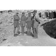 Officiers et sous-officiers de la 2e batterie du Flak I./33.