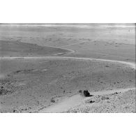 Les routes qui descendent des hauteurs de Halfayapass.