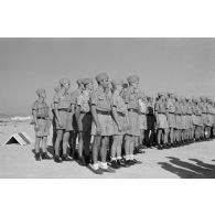 Arrivée du général Kurt von Waldau sur le terrain de Kalamaki (Grèce).