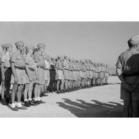 Arrivée du général Kurt von Waldau sur le terrain de Kalamaki (Grèce).