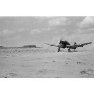 Retour de mission de bombardement d'un Junkers Ju-87 du Stukageschwader 3.