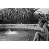 Le bain de Cléopâtre à l'oasis de Siwa.