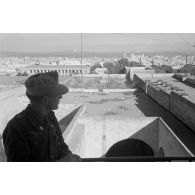 Promenade touristique dans Tunis.