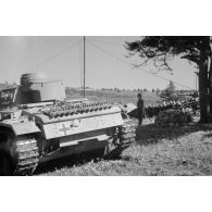 L'arrière d'un char Panzer III (Pz-III Ausf-H) déployé pour une cérémonie militaire du DAK.
