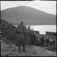 Patrouille d'une harka en Oranie.