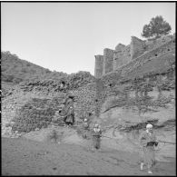 Patrouille d'une harka en Oranie.