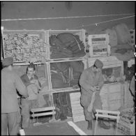 Vie quotidienne pour une unité composée de rappelés stationnés dans une ferme près de Rivet (actuelle Meftah).