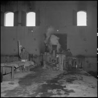 Vie quotidienne pour une unité composée de rappelés stationnés dans une ferme près de Rivet (actuelle Meftah).