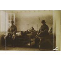 [Portrait de camarades, s.d.]
