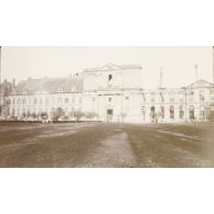 [Monument historique en ruines, s.d.]