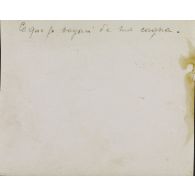 Ce que je voyais de ma cagna. [légende d'origine]