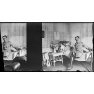 [Jean Gélas au chevet d'un malade, s.d.]