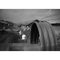 [Installation d'un campement, s.d.]