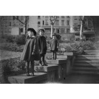 [Portrait d'enfants, s.d.]
