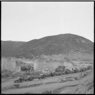 Opération de fouilles et récupération d'armes par la 5e brigade de cavalerie (5e BC) et le 5e régiment étranger d'infanterie (5e REI) dans la région de Montagnac-Nedroma.