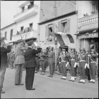 Photographie des autorités civiles et militaires, Médéa.