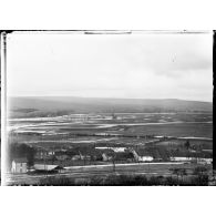Panorama de La Meuse débordée. [légende d'origine]