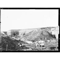Fort de Douaumont, Meuse, les dégâts. [légende d'origine]