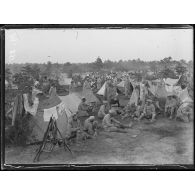 Le camp de Somme-Bionne et son bivouac. [légende d'origine]