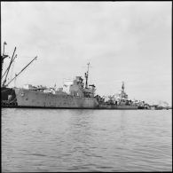 Le destroyer Ibrahim el Awal dans le port de Haïfa.