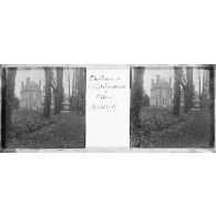 Archives photographiques de Fernand Clapiés (1881-1929). Boîte de plaques de verre intitulée "Château de Saint Sauveur".