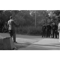 Loisirs de soldats allemands lors de l'occupation de Rige (Lettonie).