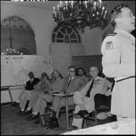 Le général Salan, André Morice, le général Ely, le général Allard.