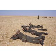 Démonstration des soldats français lors d'un exercice franco-égyptien de tir sur lance-missiles Milan.