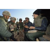 Exercice franco-américain d'héliportage d'une section de mortier de la 82e Airborne en ZDO (zone de déploiement opérationnel) Olive, par hélicoptères de transport Puma de l'ALAT (aviation légère de l'armée de terre).