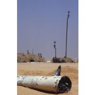 Missile anti-SCUD MIM-104 Patriot, retombé au sol presque intact après un tir.