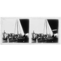 Accostage d'un vapeur sur le Niger. [légende d'origine]