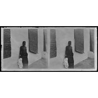 Femme Touareg [plutôt du Niger?]. [légende d'origine]