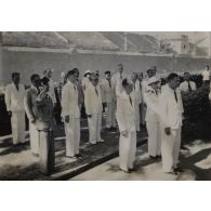 Prestation de serment du président Hoach. [description provisoire]