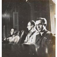 Différentes phases du procès. [description provisoire]