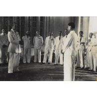 Prestation de serment du président Hoach. [description provisoire]