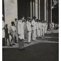 Prestation de serment du président Hoach. [description provisoire]